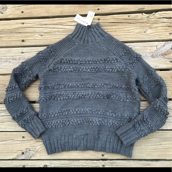 Philosophy Sweaters - New PHILOSOPHY Grey Bobble Mock Neck Loose Woven Knit Adorable Fit Sweater S